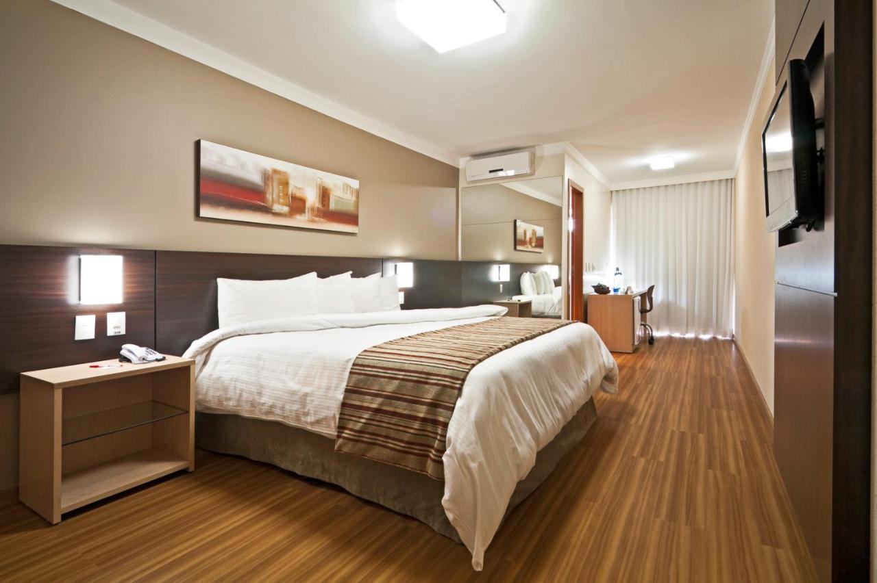 Ramada Hotel & Suites Lagoa Santa By Wyndham מראה חיצוני תמונה